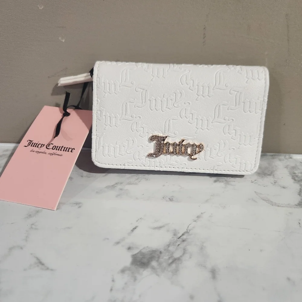 NWT Juicy Couture Bifold Wallet White
